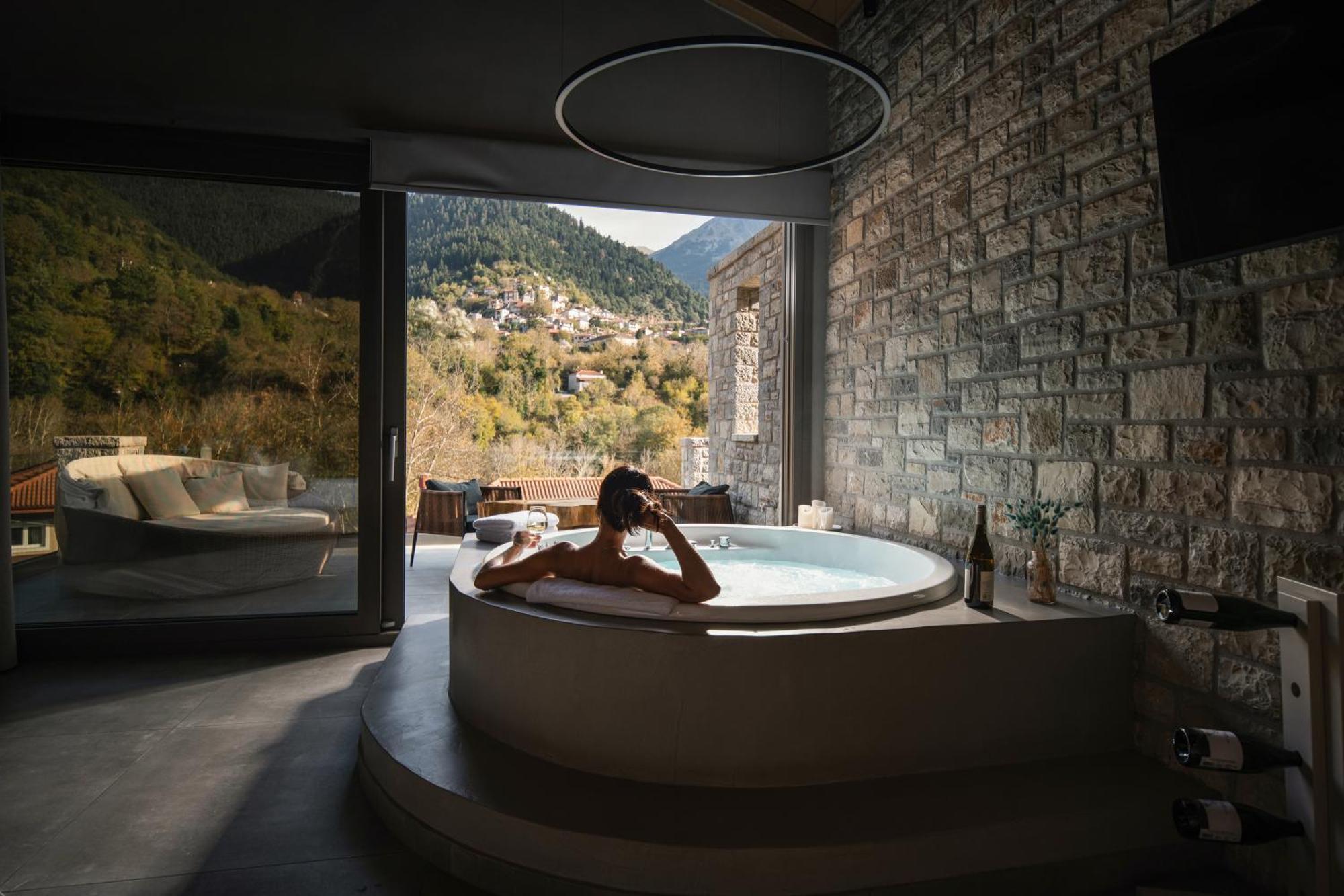Evora Luxury Suites Mega Chorio Экстерьер фото