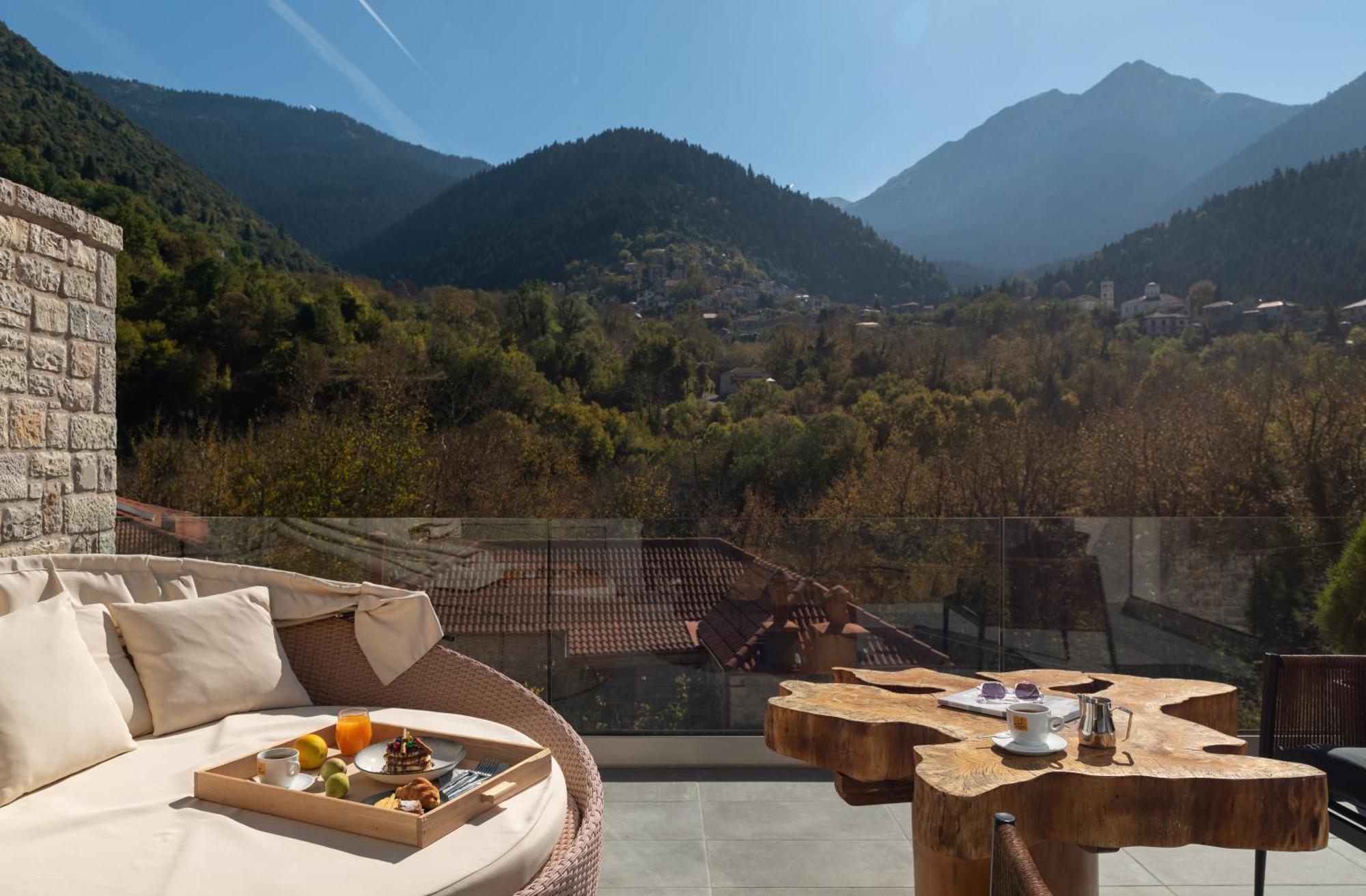Evora Luxury Suites Mega Chorio Экстерьер фото