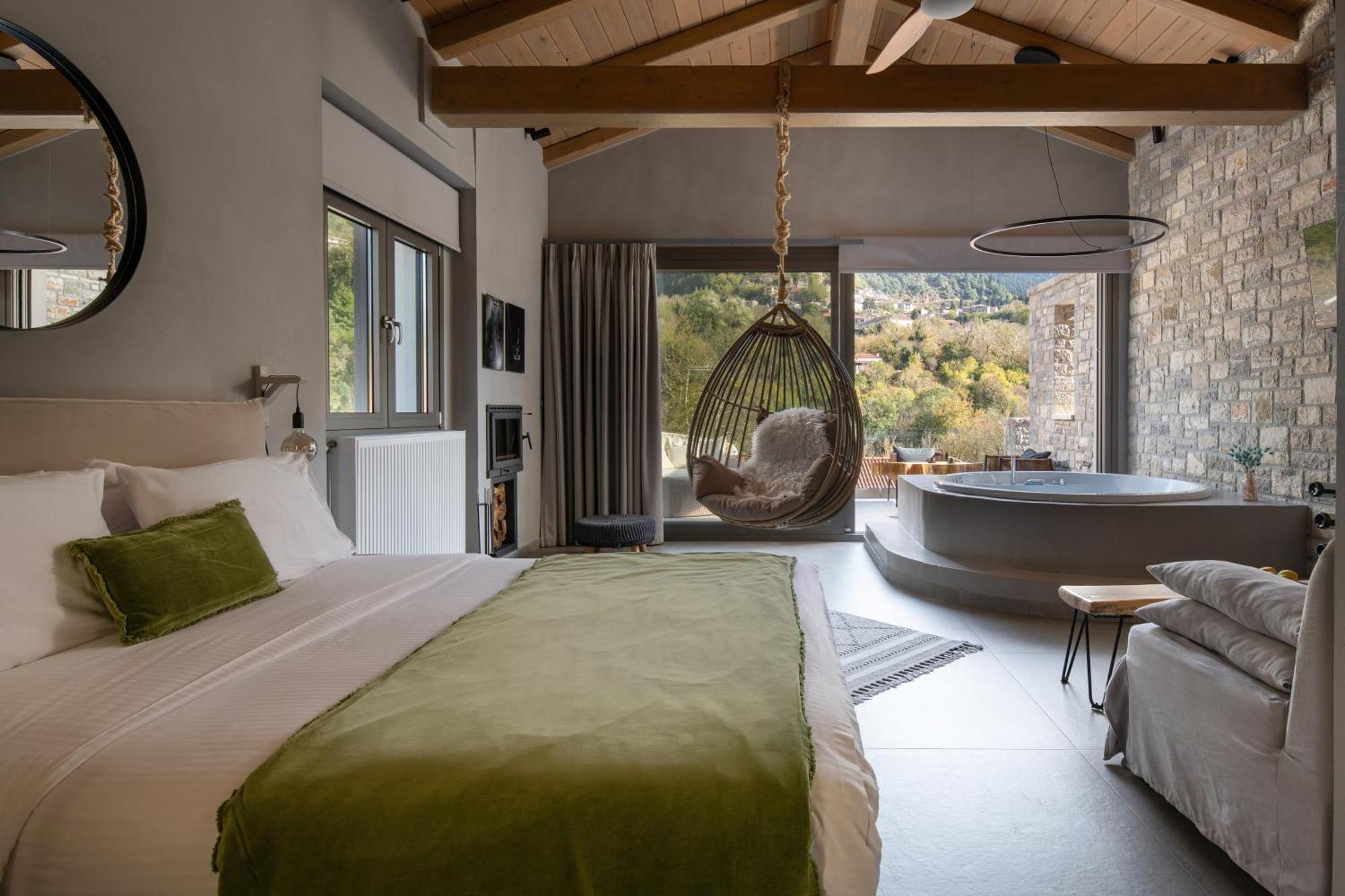 Evora Luxury Suites Mega Chorio Экстерьер фото