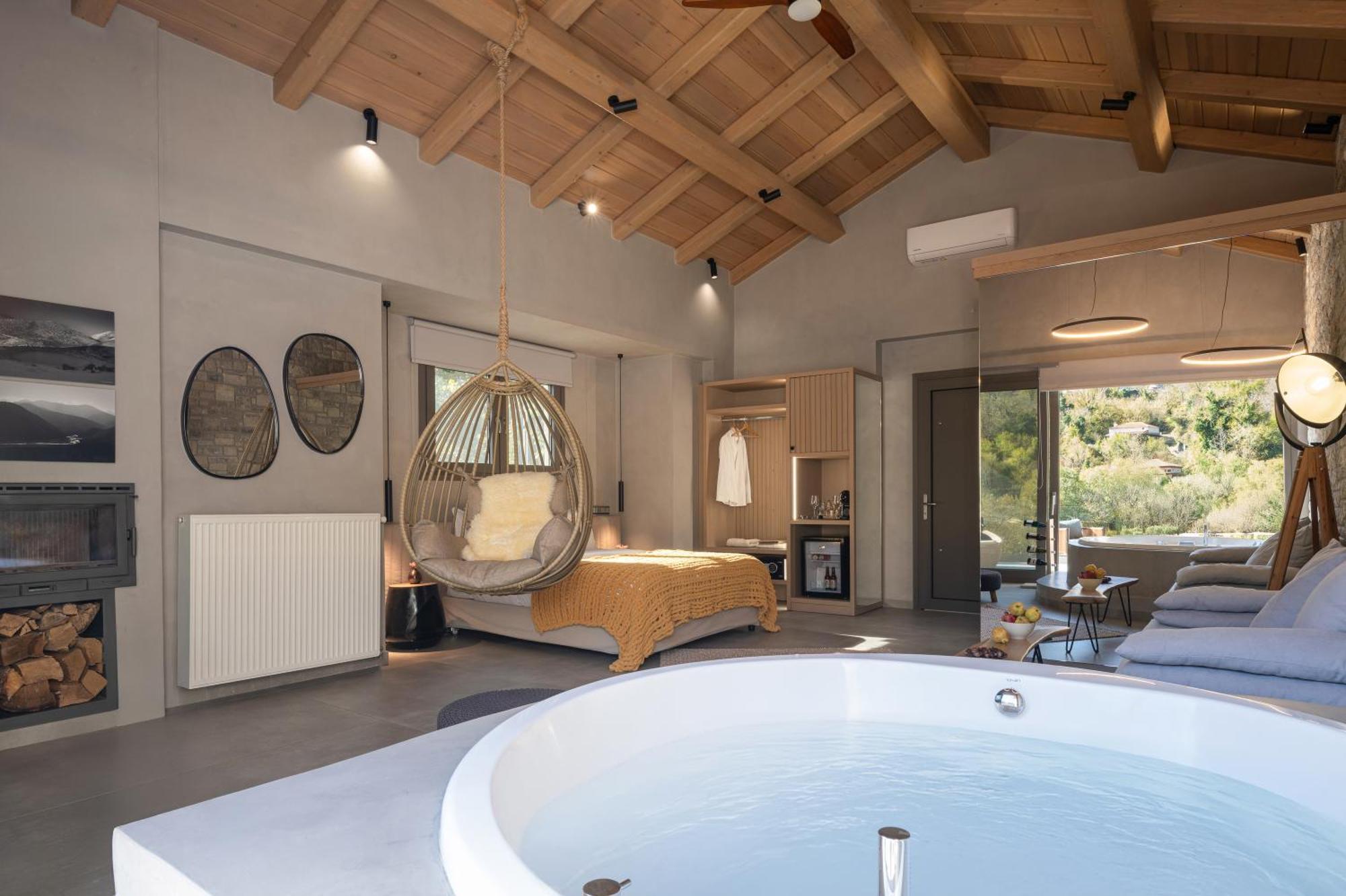 Evora Luxury Suites Mega Chorio Экстерьер фото