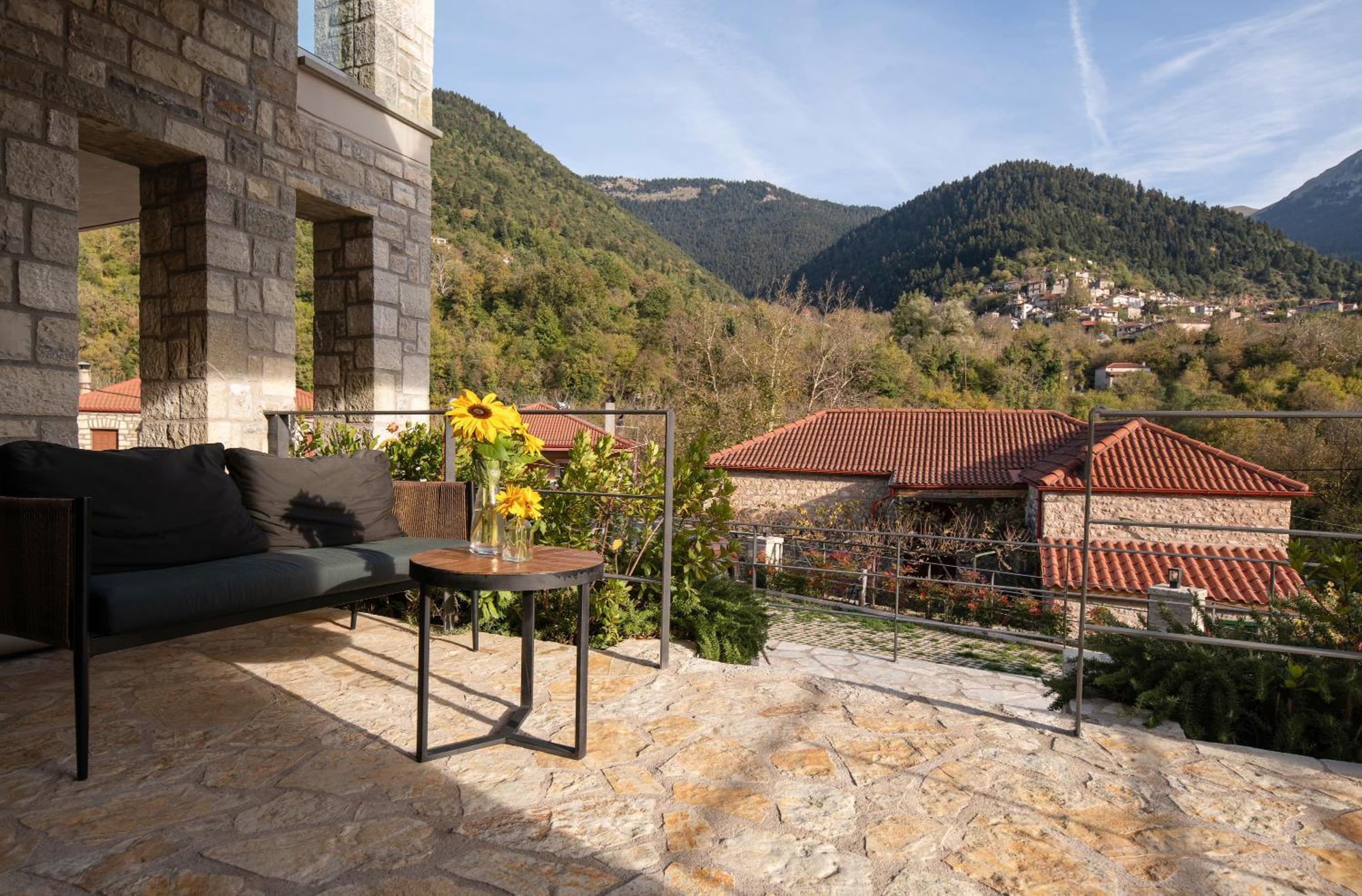 Evora Luxury Suites Mega Chorio Экстерьер фото