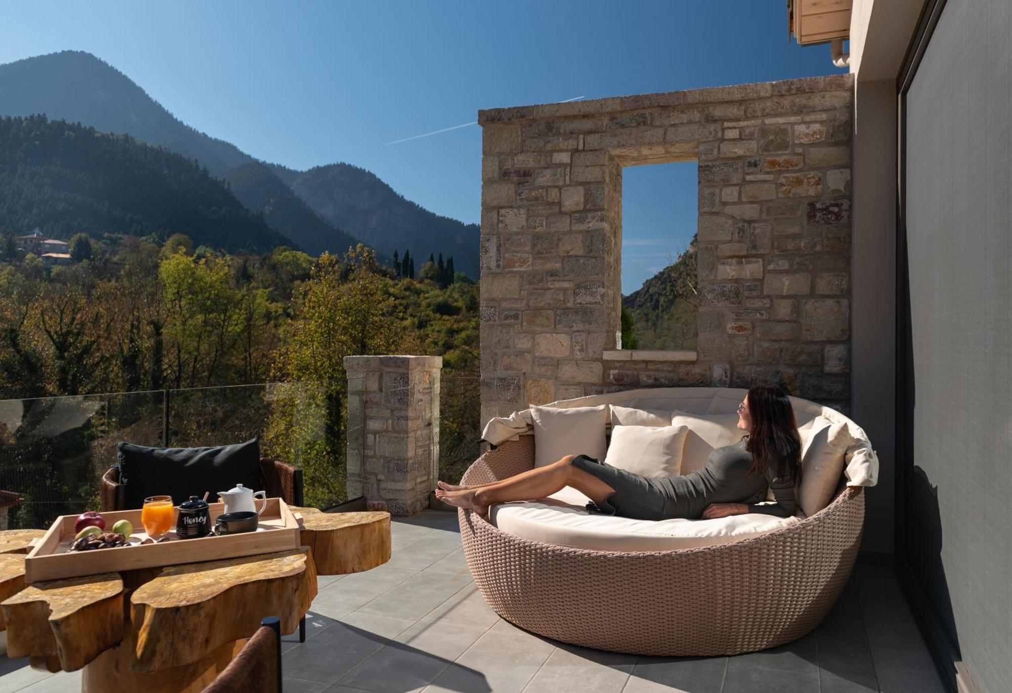 Evora Luxury Suites Mega Chorio Экстерьер фото